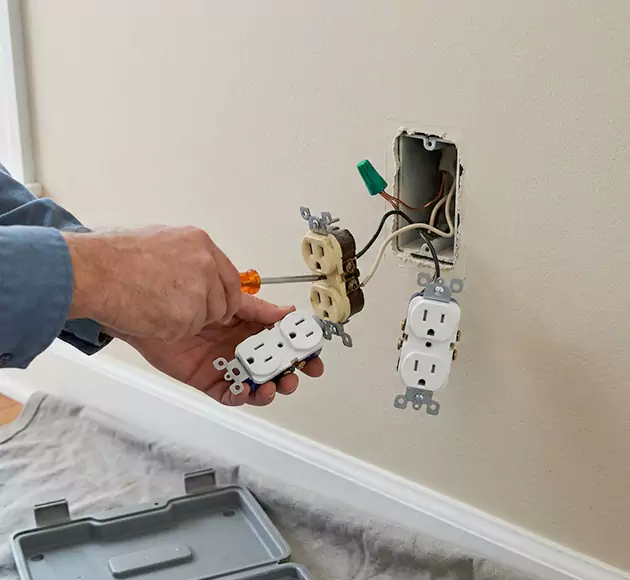 Professional Outlet Replacement: Your Local Swap-Out Team in Bentonville, AR